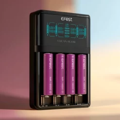 Efest Elite LUC V4 HD LCD Akkutöltő